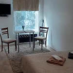 Silver\'S Apartment